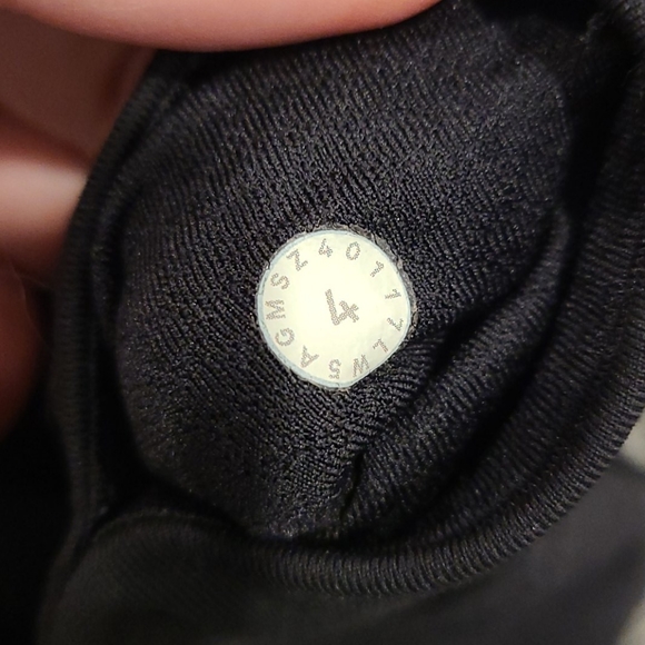 Lululemon Invigorate 7/8 Tight/Legging - Picture 10 of 14